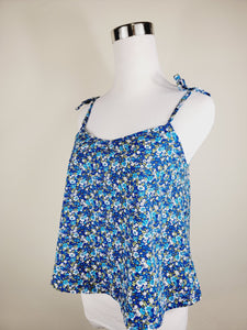 TANK TOP WITH ADJUSTABLE STRAPS