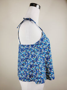 TANK TOP WITH ADJUSTABLE STRAPS